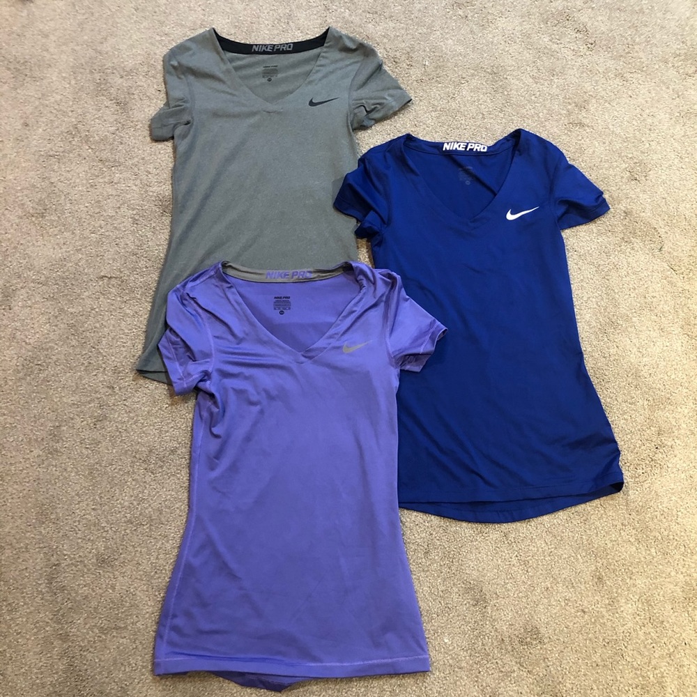 BUNDLE! 3 Nike Pro XS Tops $30 total